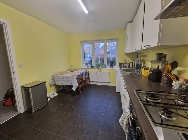 5 Fairway Drive, Brampton